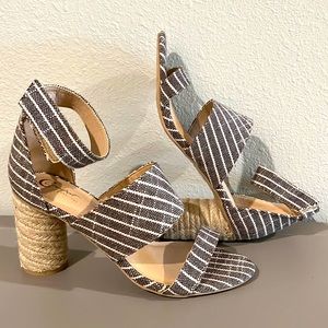 Women size 8 Velcro ankle strap sandal. Never worn!